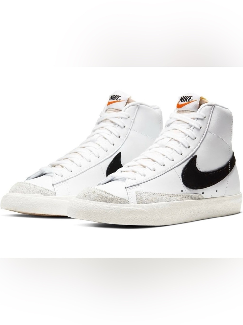 Nike Blazer Mid 77 women’s 7.5 White High-Top Sneakers with Black Swoosh